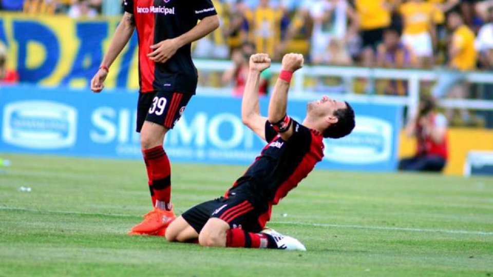 La Lepra festejó en tiempo de descuento.