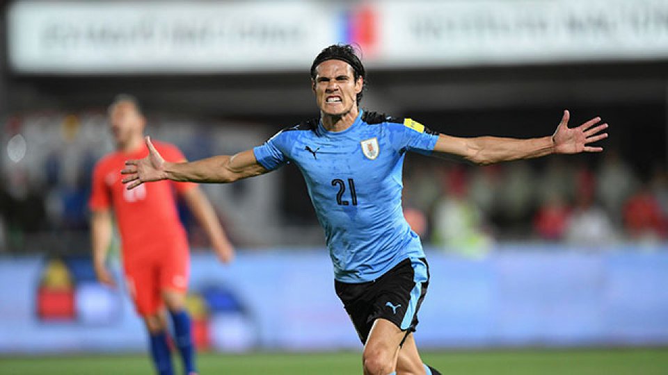 Chile consiguió una victoria que lo mantiene con la ilusión de la clasificación.