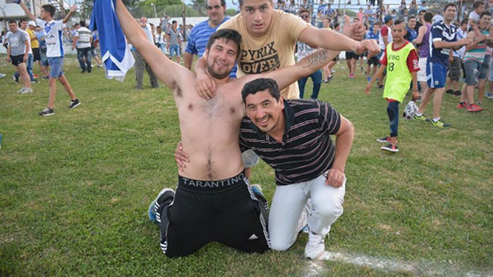 Viale FBC campeón en Paraná Campaña. (Foto: Informe Zonal).