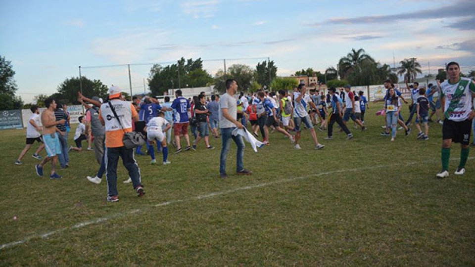 Viale FBC campeón en Paraná Campaña. (Foto: Informe Zonal).