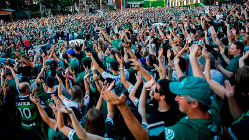 Emocionante homenaje a las víctimas de la tragedia.