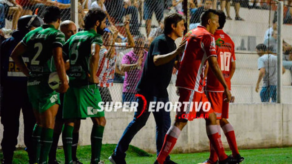 El Gato llegó a su cuarto partido sin triunfos y sigue en zona de descenso.