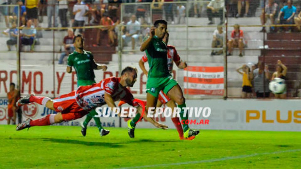 El Gato llegó a su cuarto partido sin triunfos y sigue en zona de descenso.