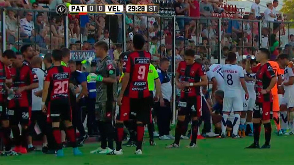 Patronato y Velez repartieron puntos en el Presbítero Grella.