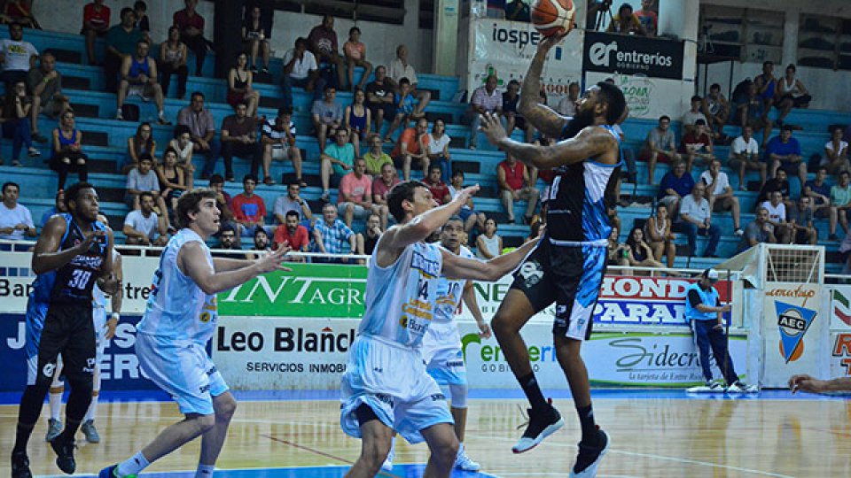 Echagüe cayó 80-62 ante Regatas.