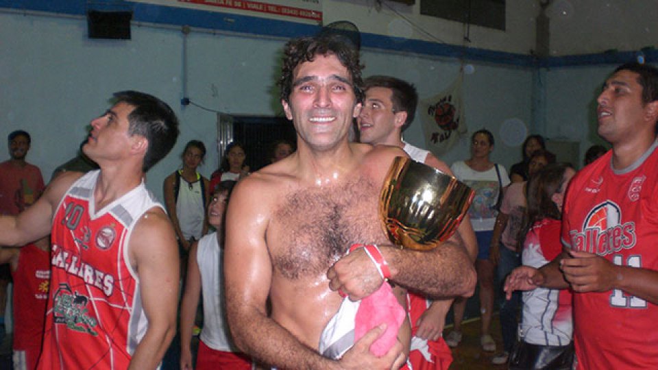 El rojo volvió a gritar campeón.