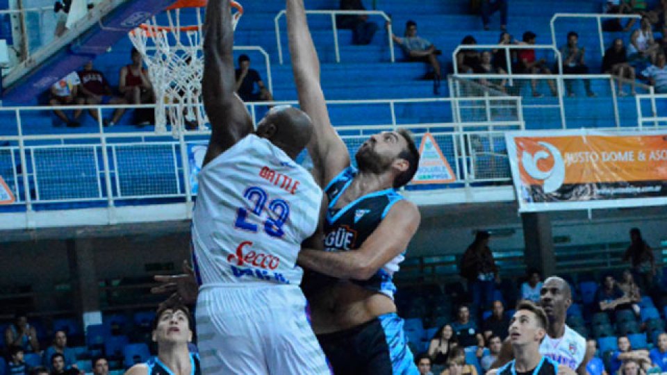 Echagüe no pudo en el Luis Butta ante Quimsa.