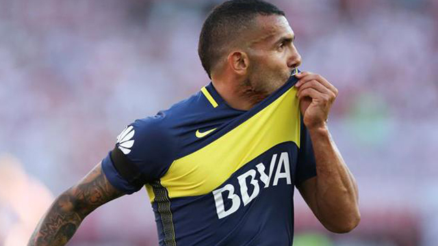 "Este gol lo pongo a la altura del que hice la gallinita", manifestó Carlos.