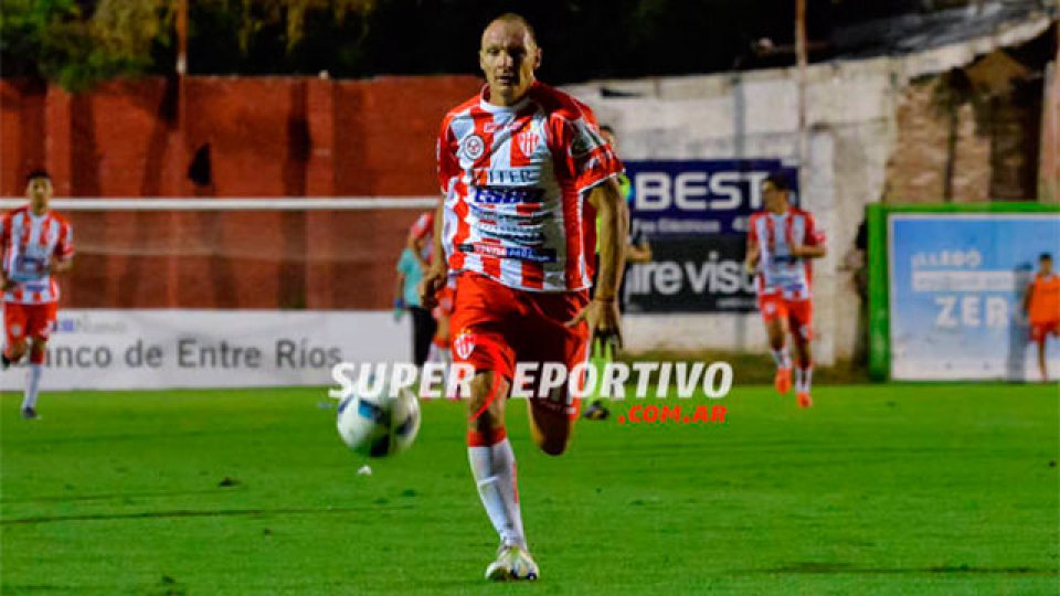 El Rojiblanco no supo mantener la ventaja y empató ante el Ferroviario.