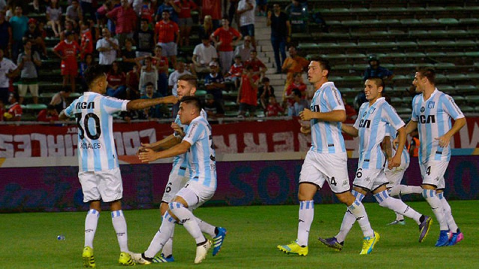 Racing venció a Independiente en los penales.