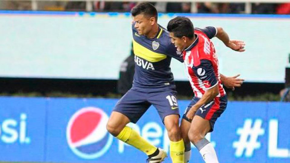 El entrerriano Walter Bou abrió el marcador para Boca.