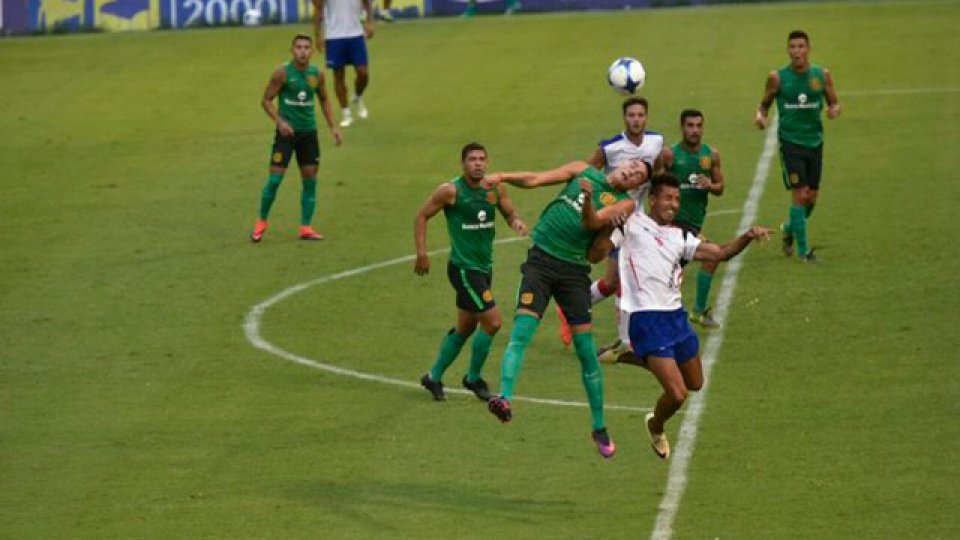 Buen trabajo del Decano en Rosario. (Foto: La Capital)