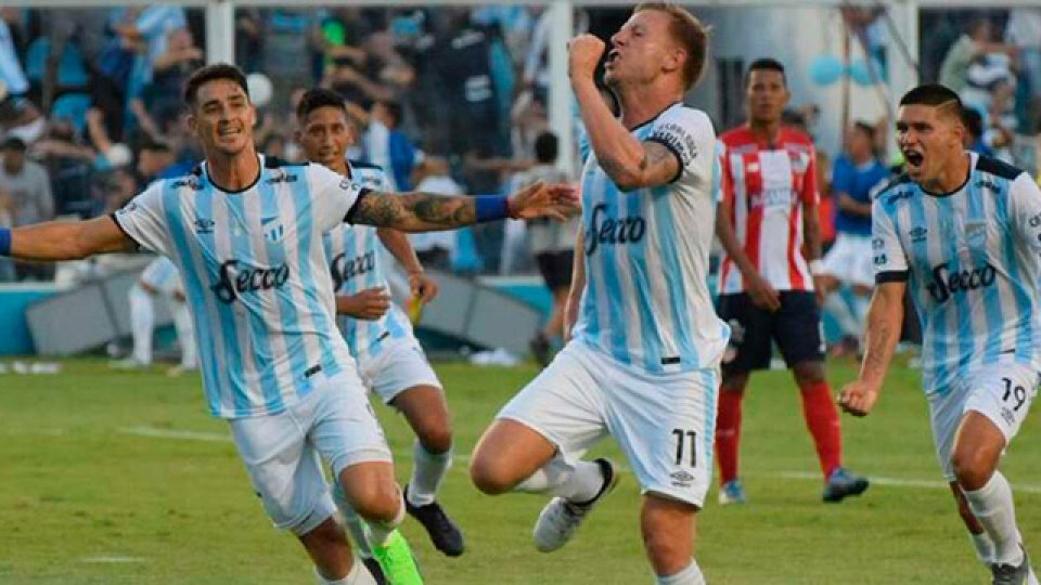 Atlético Tucumán logró un histórico pase a la fase de grupos.