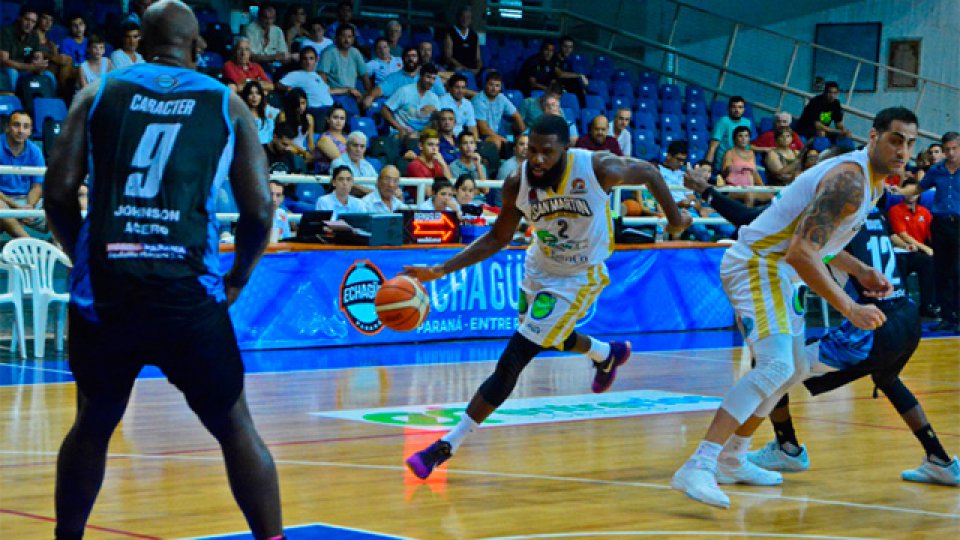 Echagüe cayó ante el líder San Martín de Corrientes.