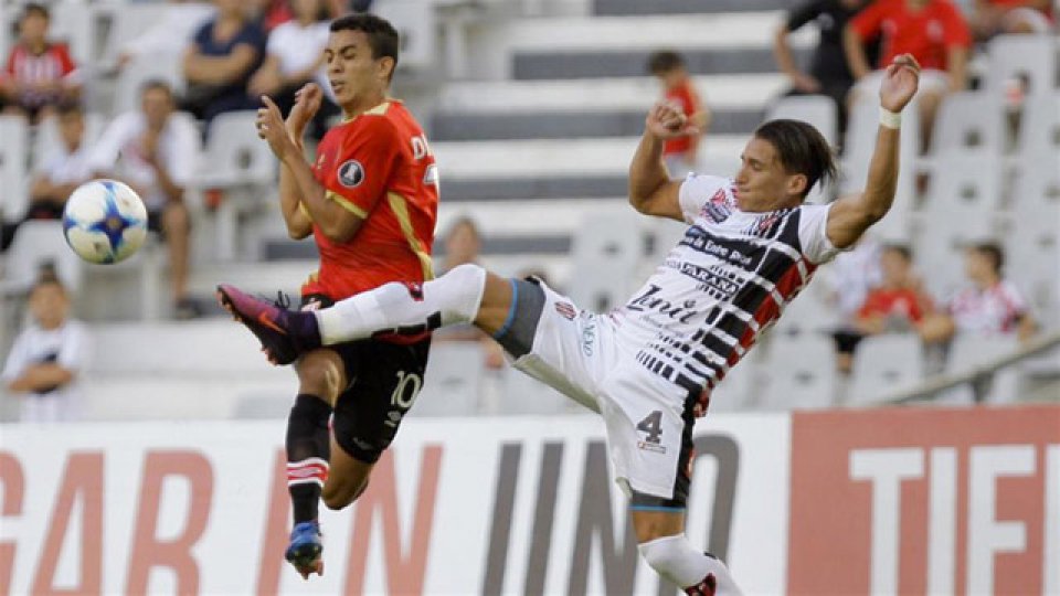 Patronato se volvió de La Plata con las manos vacías.