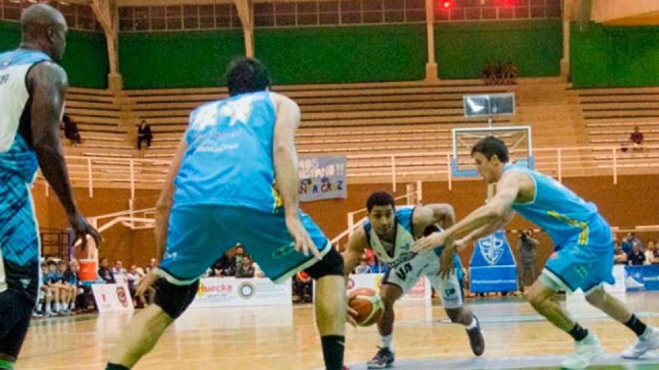 Echagüe estuvo cerca, pero no pudo festejar en Río Gallegos.