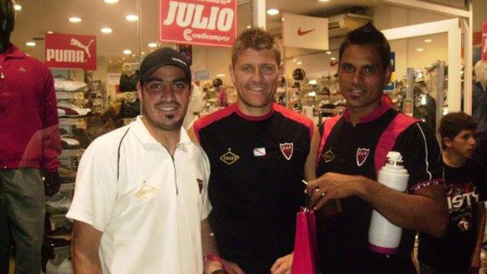 Edgardo Bríttes junto a Sebastián Bértoli y Walter Andrade en Patronato.