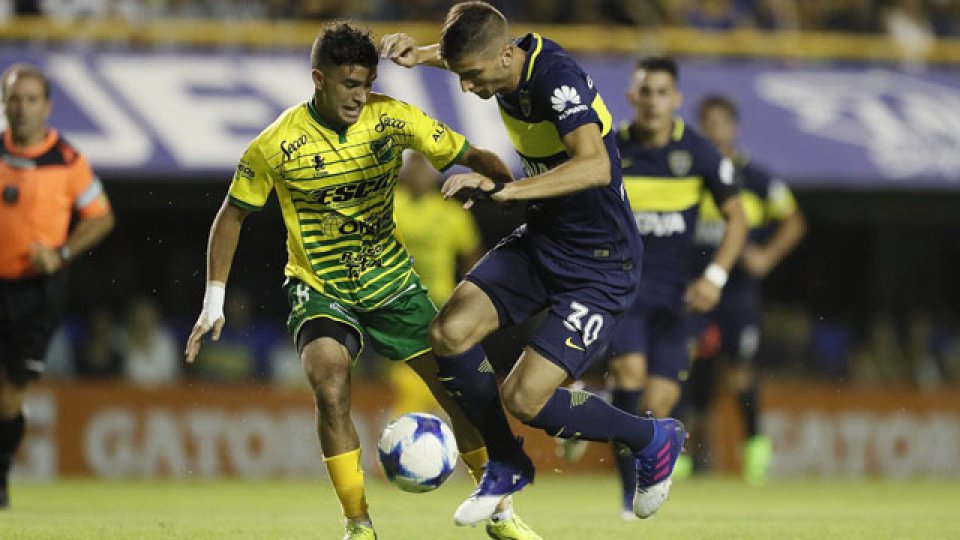Boca venció a Defensa y Justicia en la Bombonera.
