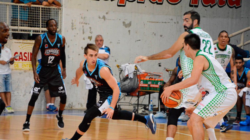 Estudiantes se quedó con el duelo provincial.