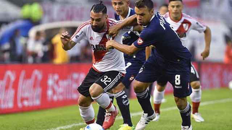 La Banda superó a Quilmes y consiguió tres puntos que lo meten en la pelea.