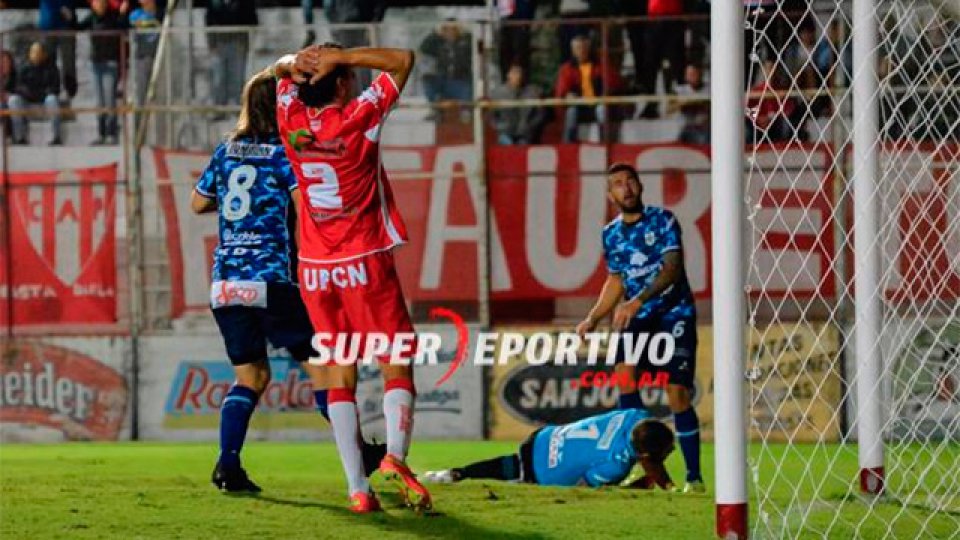 El Gato se aleja cada vez más del sueño de mantenerse en la B Nacional.