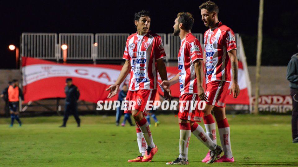 El Gato se aleja cada vez más del sueño de mantenerse en la B Nacional.
