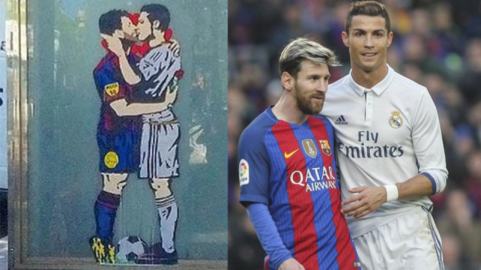  El curioso graffiti de Lionel Messi y Cristiano Ronaldo besándose