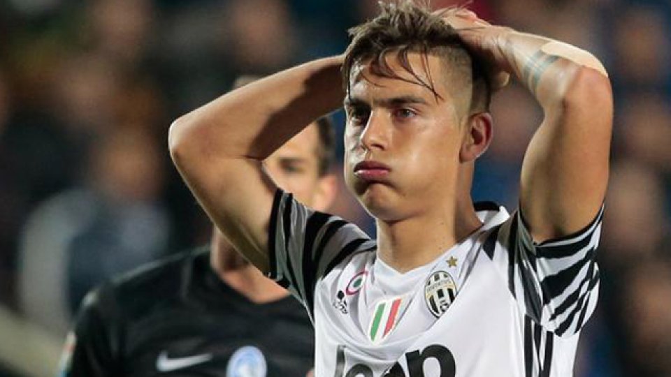 "Dybala dio buenas respuestas cuando entró", señaló Allegri.