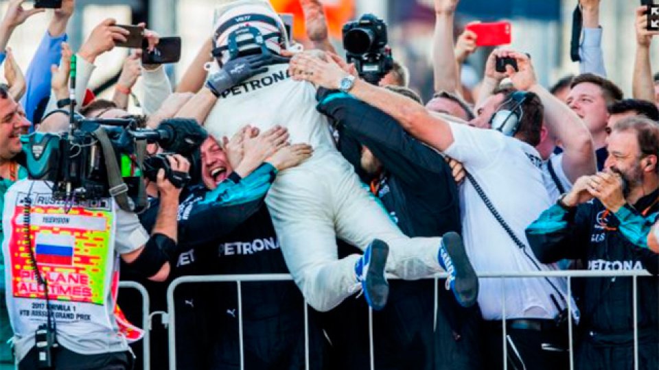 Bottas, festej&oacute; por primera vez en la F&oacute;rmula 1.