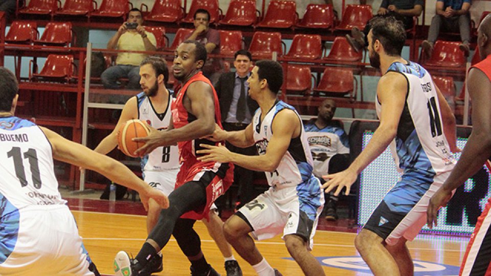 Echagüe perdió con Instituto.