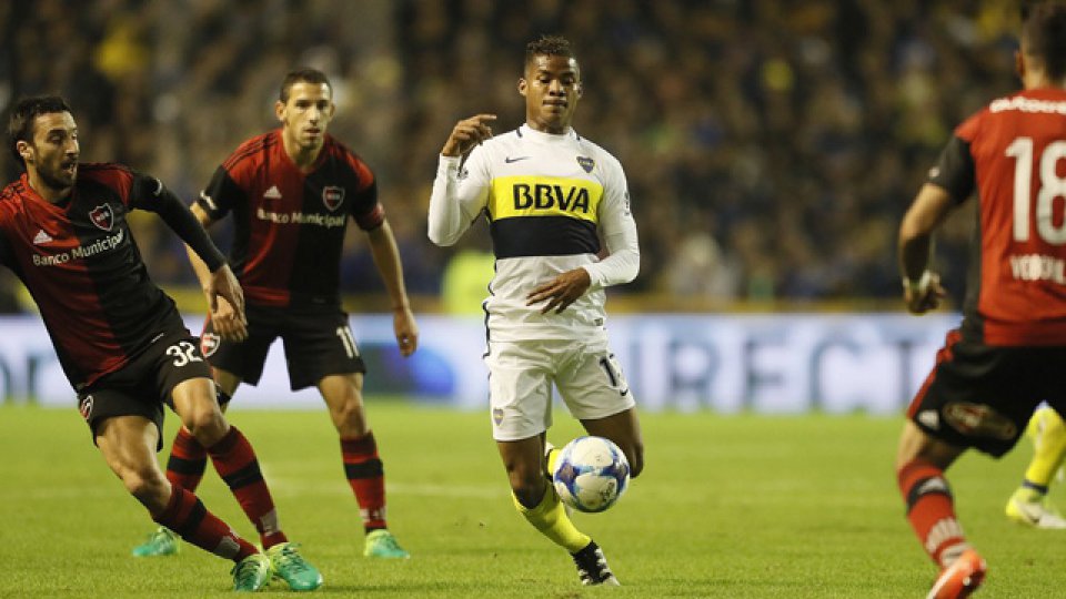 Boca se recuperó del superclásico con un triunfo ante Newell's.