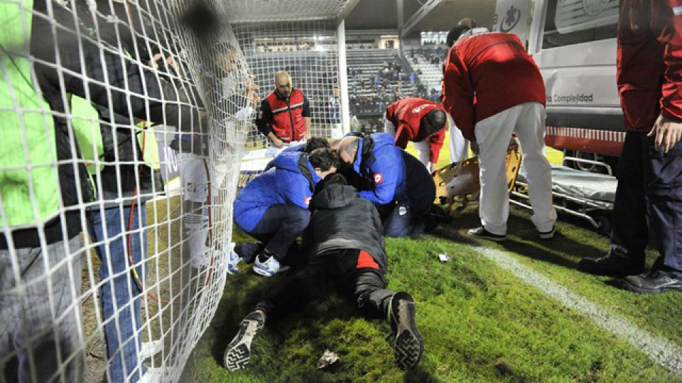Orihuela se llevó un golpazo y sumó preocupación en Quilmes.