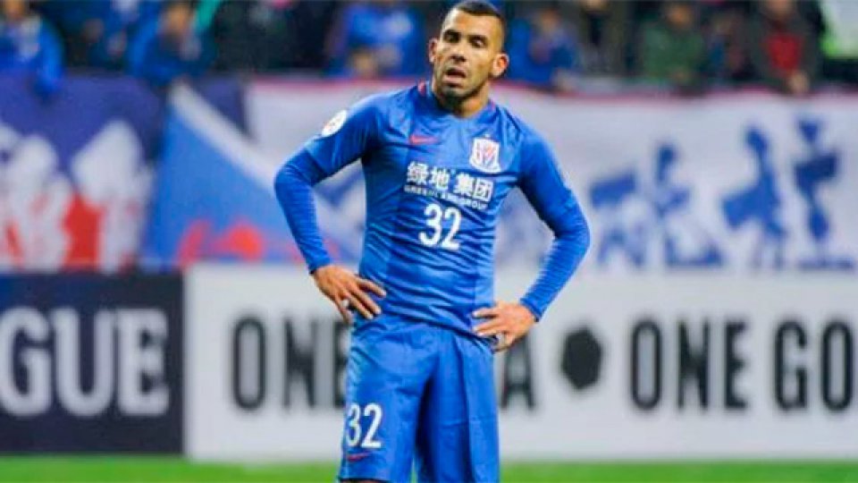 Carlitos jugo los 90 minutos en el empate sin goles del Shanghai Shenhua.