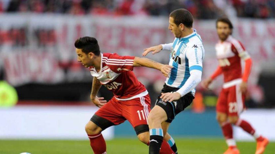 El equipo de Gallardo perdió y se despidió de la lucha por el título.