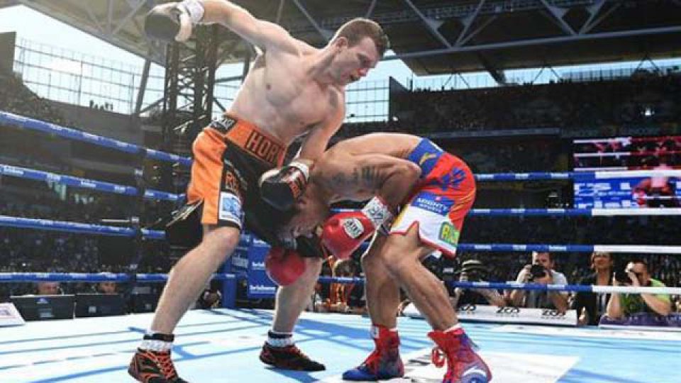 Manny Pacquiao perdió su corona en una pelea polémica | Elonce.com