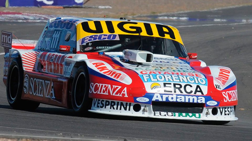 El Pato Juan Manuel Silva se quedó con los 1000 kilómetros del TC .