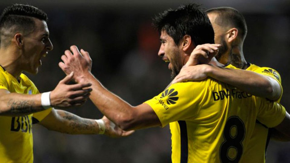 El Pipa y Pérez marcaron los tantos que le dieron la victoria al Xeneize.