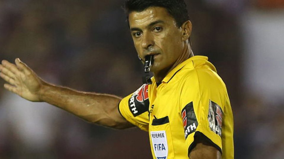El brasileño Sandro Ricci controlará la Ida de Jorge Wilstermann y River.