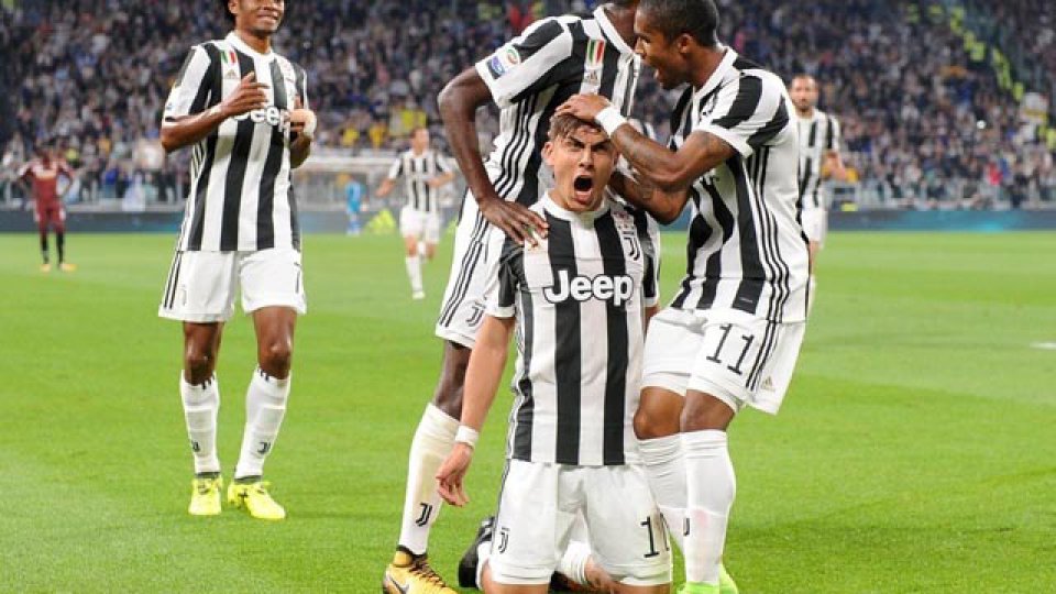 Doblete de Dybala para la goleada de Juventus en el clásico.