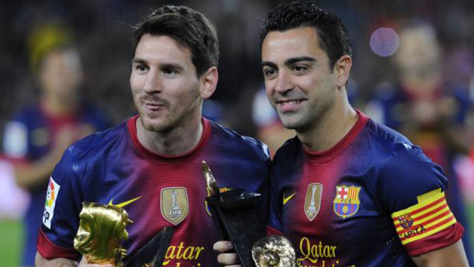 En España aseguran que Xavi quiere a Messi en Barcelona.