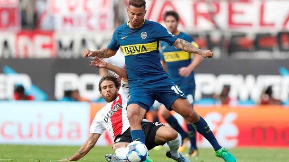 Boca y River cambiarían la fecha para la final de la Supercopa Argentina.
