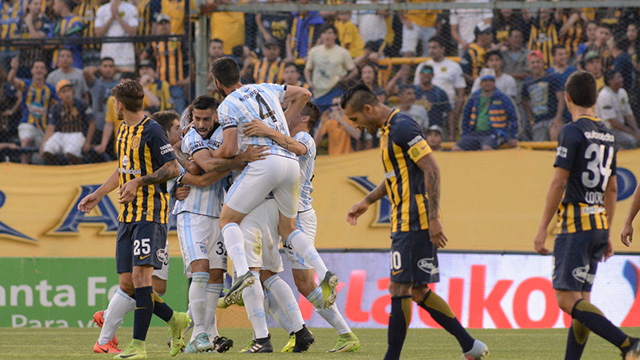 Central y Atlético Tucumán definen el primer finalista.