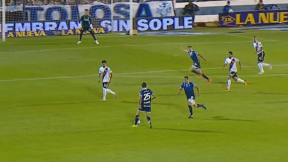 El Tripero se llevó los tres puntos con un gol sobre el final del encuentro.