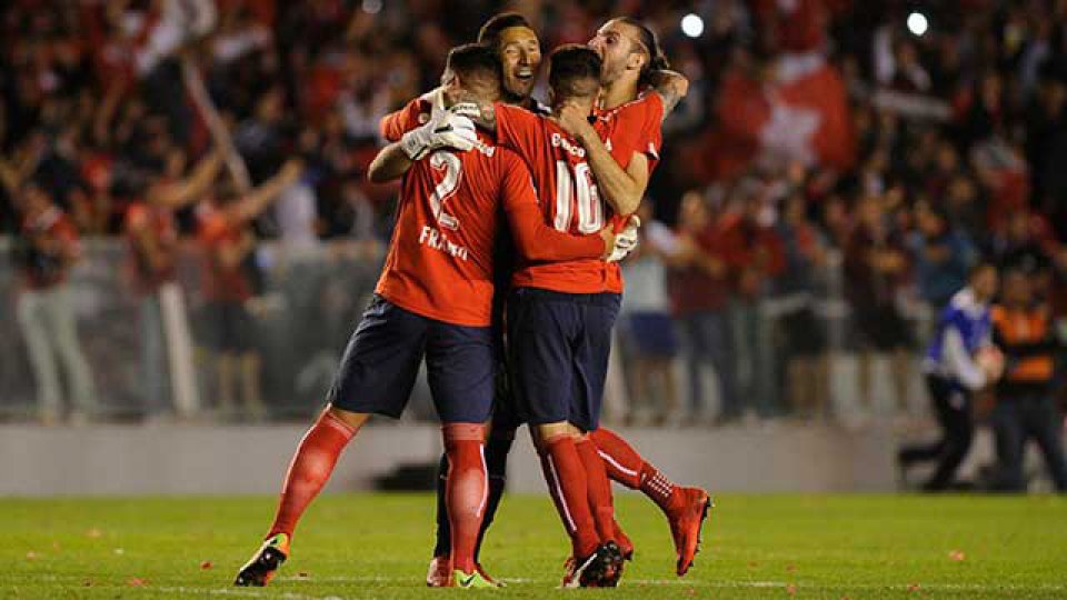 Independiente arranca el año frente a Gimnasia.