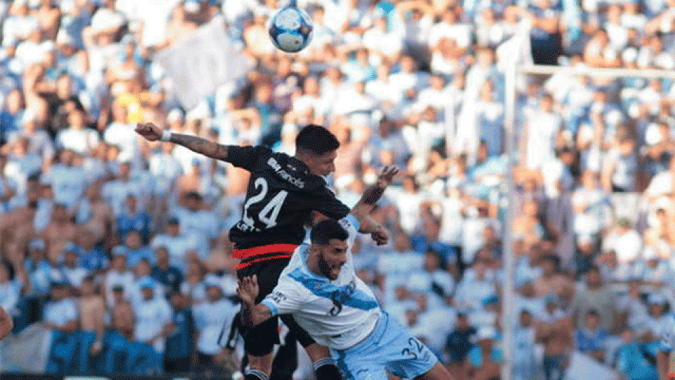 River le gan&oacute; a Atl&eacute;tico Tucum&aacute;n y es el campe&oacute;n de la Copa Argentina.