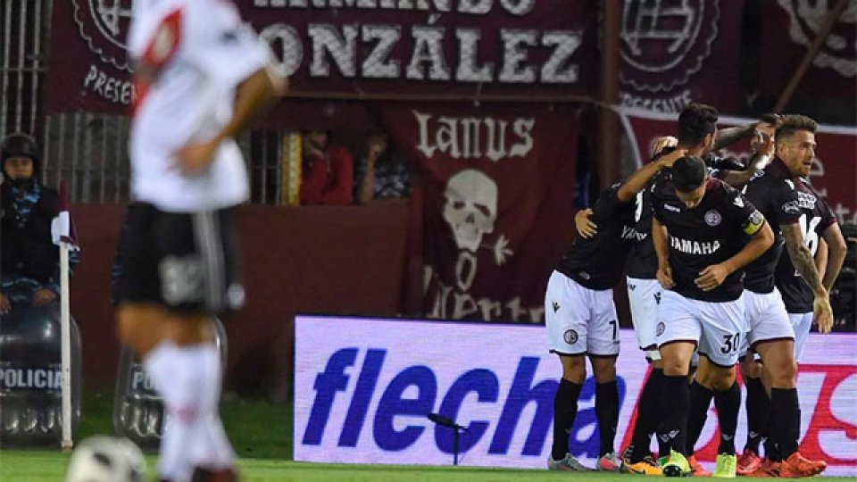 Lanús se burló de River tras la victoria. Lanús se burló de River tras la victoria.