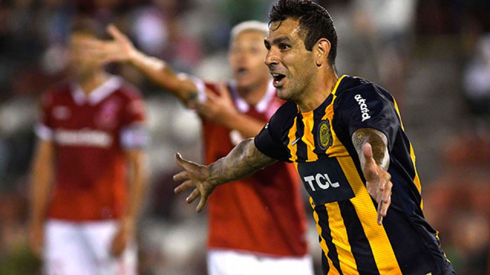 Central le ganó a Huracán, que se complica con el promedio. Central le ganó a Huracán, que se complica con el promedio.