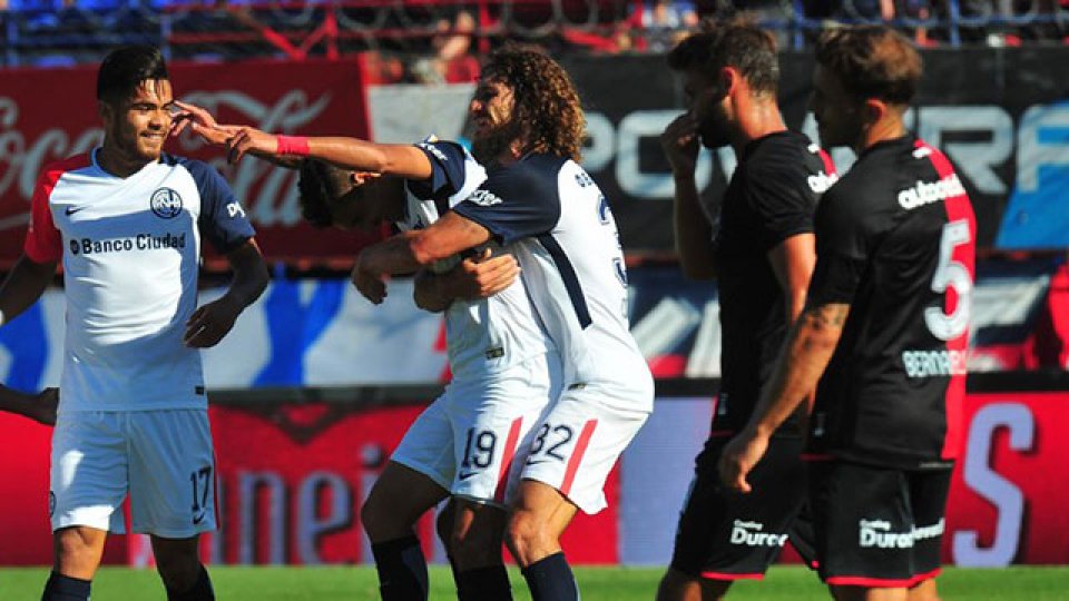 Rubén Botta marcó a los 12 del primer tiempo para el Ciclón.