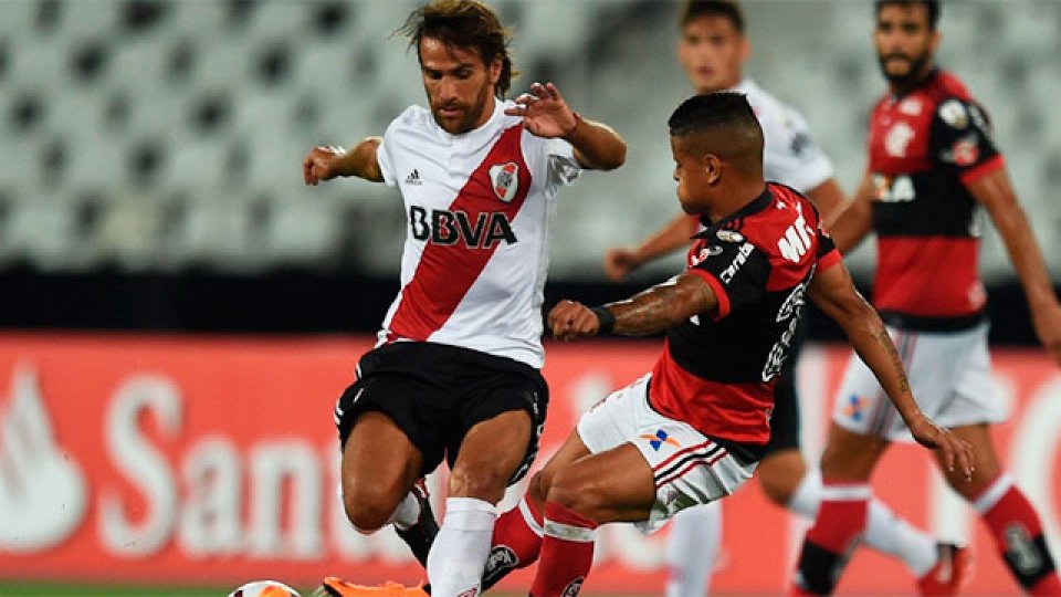 River igualó en Brasil ante Flamengo. @CARPoficial