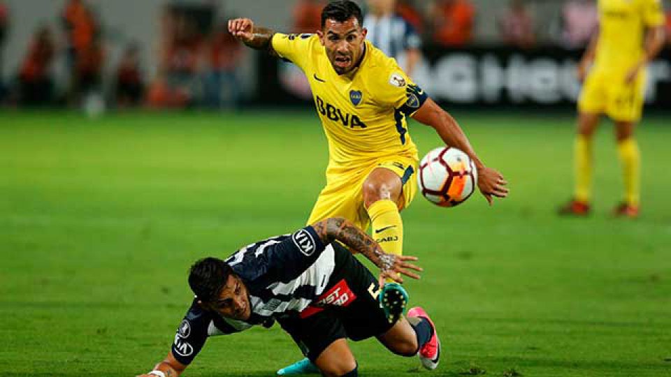 El Xeneize tuvo varias situaciones pero igualó sin goles en Perú.